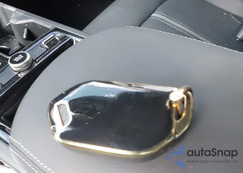 2025 Kia K5 Gt-Line z USA, uszkodzony, nr VIN KNAG64J71S5320589